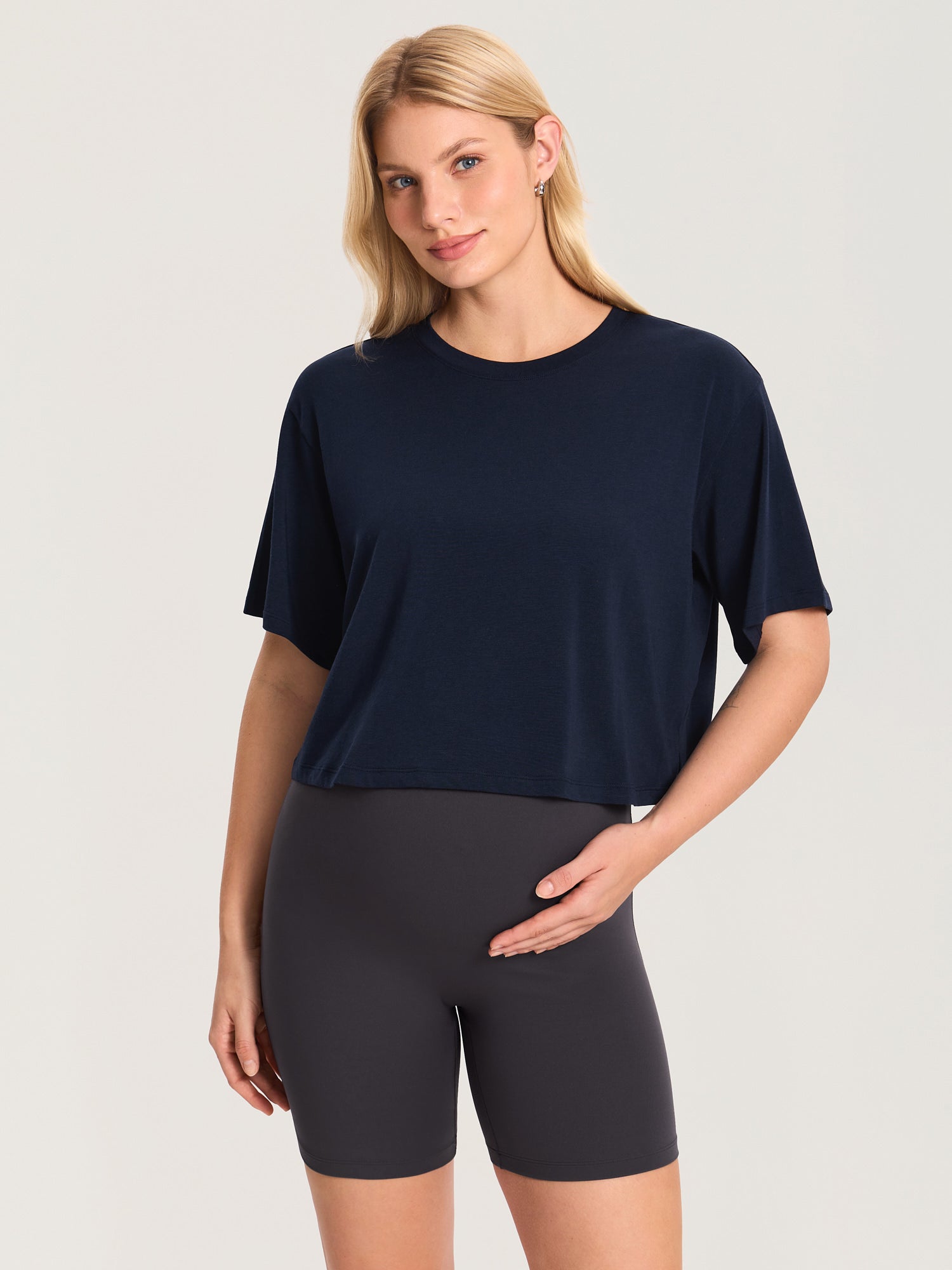 Modal Cotton Short Sleeve Loose Crop Tee