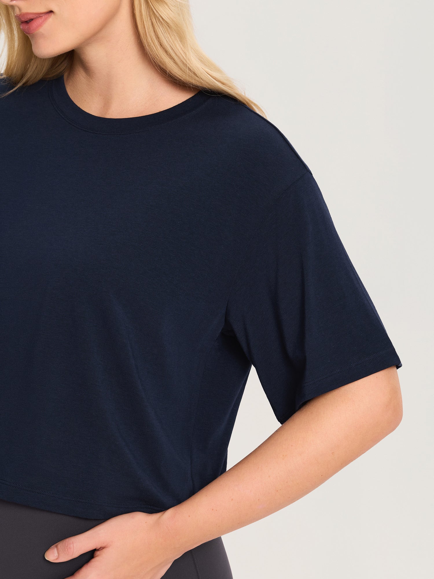 Modal Cotton Short Sleeve Loose Crop Tee