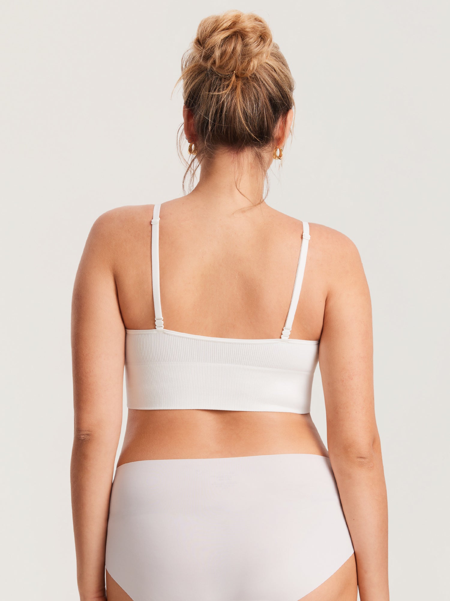 MOMANDA Women's Ribbed V Neck Nursing Bralette Iceland White