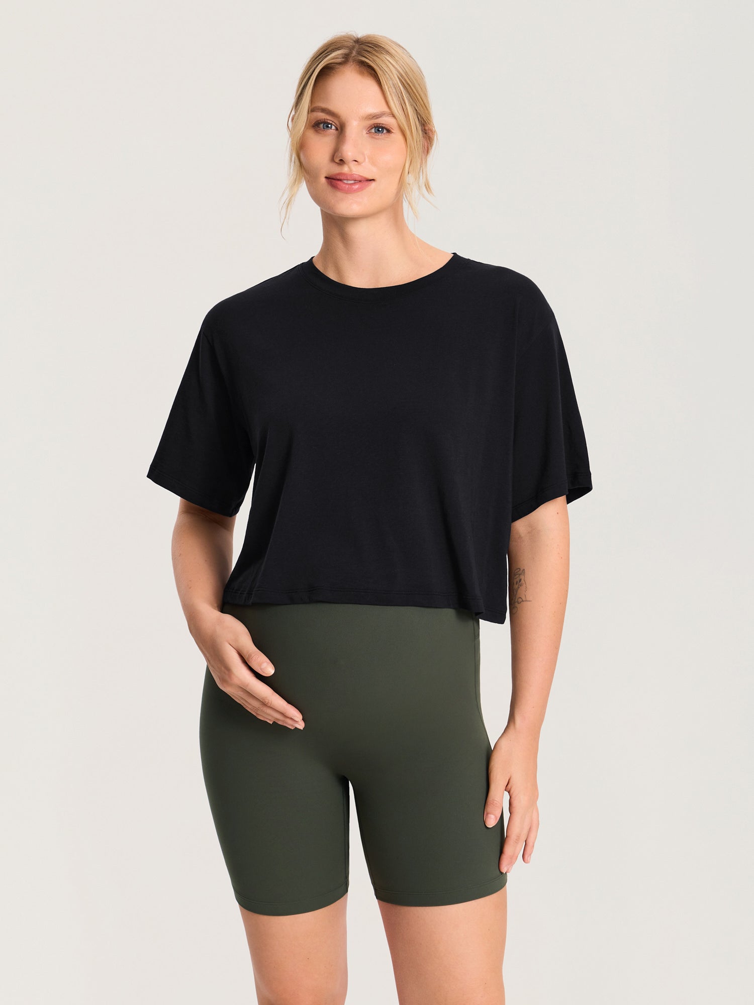 Modal Cotton Short Sleeve Loose Crop Tee