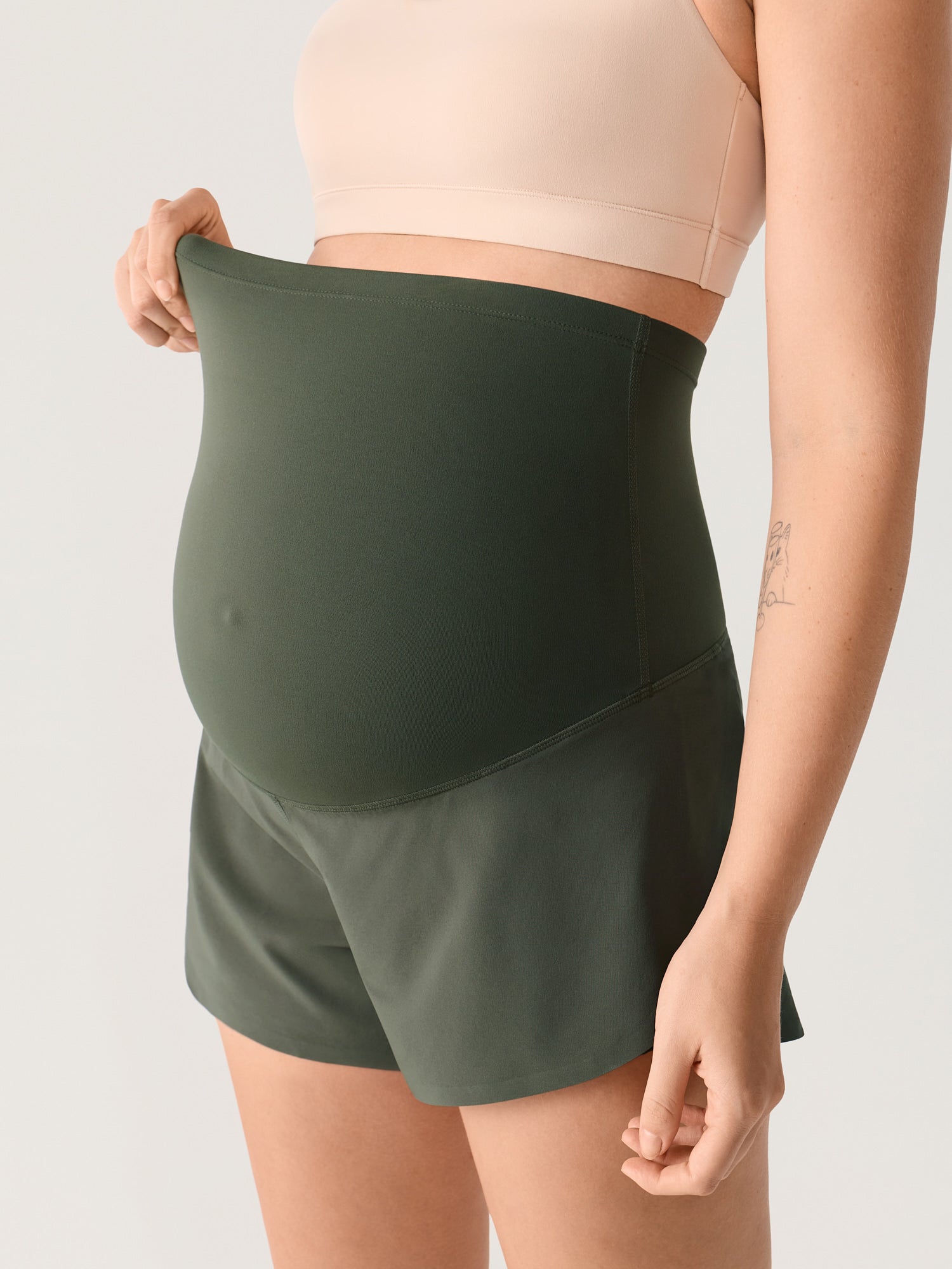 Bloomove™ Maternity Dolphin Shorts - with Inner Pockets